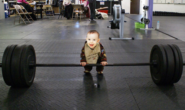 baby-weightlifting
